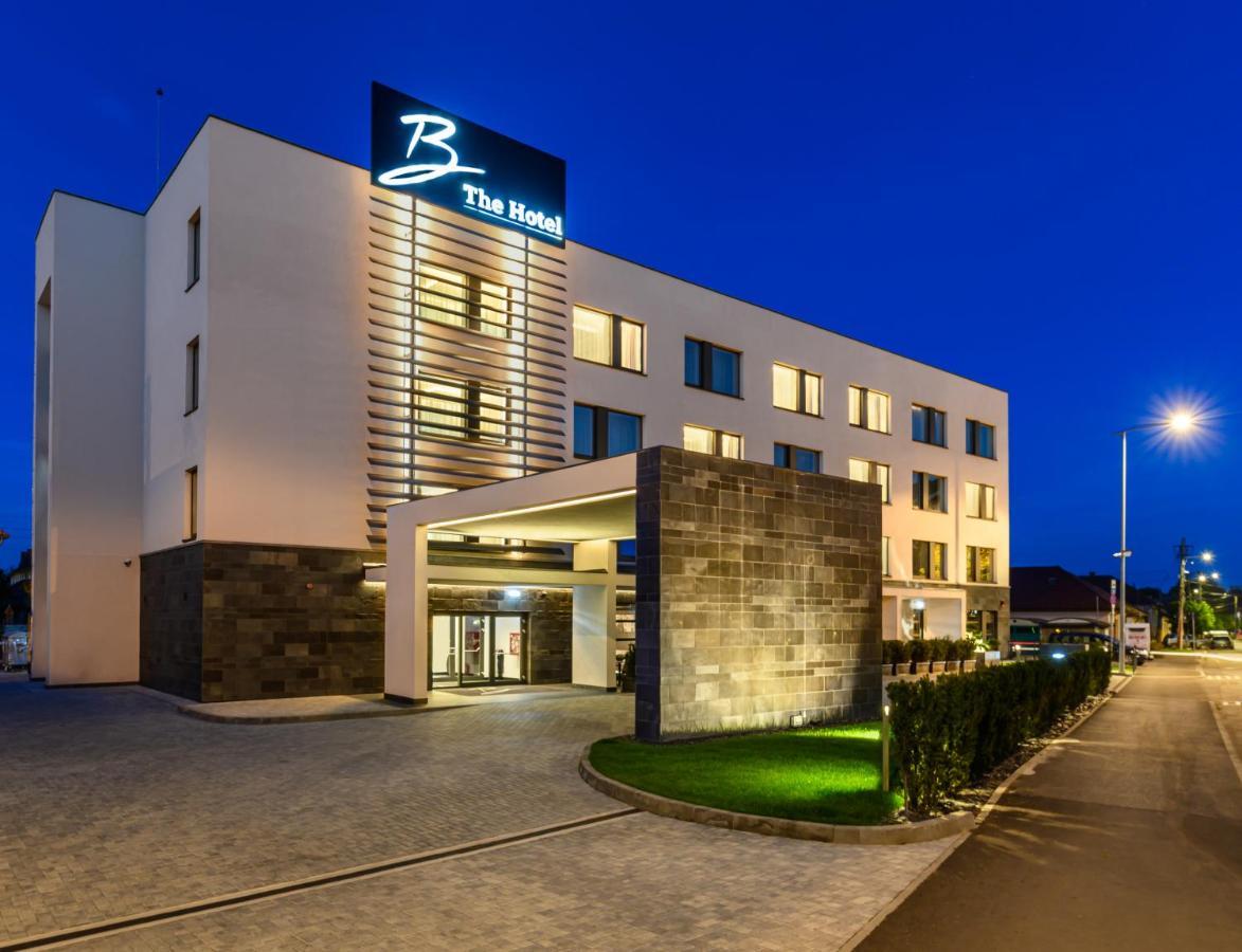B The Hotel Sfântu-Gheorghe Dış mekan fotoğraf